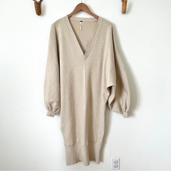 Free People Dresses & Skirts - Free People Oversized Cream Sweater Midi Dress with Balloon Sleeves